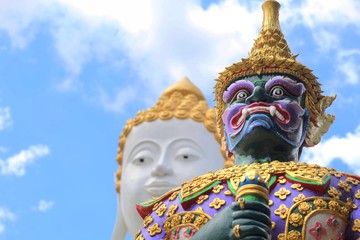 statue of buddha in thailand