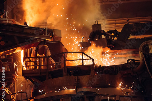 Cuadros en Lienzo Melting of metal in a steel plant