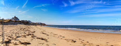 Cuadros en Lienzo Sea Street Beach in Dennis, Massachusetts on Cape Cod
