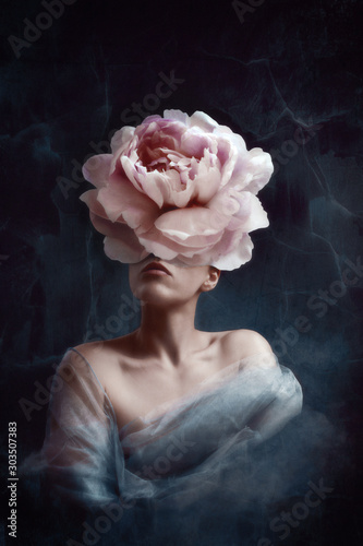 Fotografía Strange fine art concept