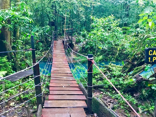 Naklejka most w dżungli   rio-celeste-kostaryka