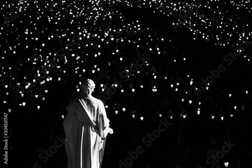 Fotomural Pilgrimage to Lourdes, a night view from Basilica in Lourdes-2