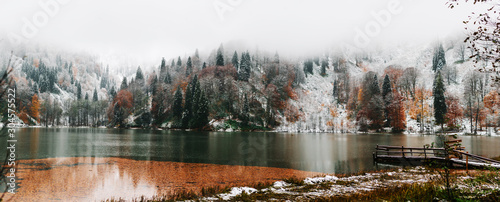 do-sypialni-miekki-jesienny-widok-na-karagol