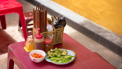 Street food restaurant in Hoi An, Vietnam　ベトナム・ホイアンの路上レストラン