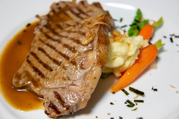 Wall Mural -  beef steak with brown sauce and vegetables