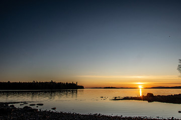 Wall Mural - Peaceful Horizon