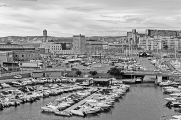 Wall Mural - Panoramic view of the Vieux-Port of Marseille, France