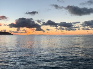 Wall Mural - sunset over sea