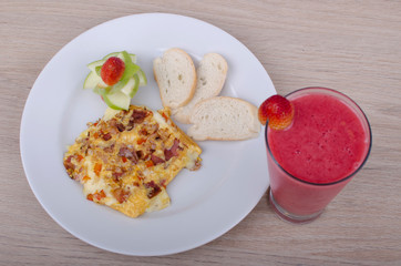 chopped vegetables and fruits omellete