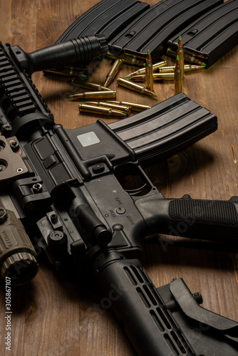 Cuadros en Lienzo m4 rifle with optical sight, ammunition and cartriges