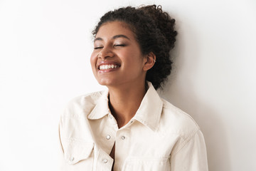 Wall Mural - Beautiful smiling stylish young african woman