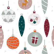 Seamless Pattern With Christmas Balls. Holiday Background. Vector Hand Drawn Illustration.