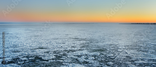 Fotografía Amazing view of frozen sea surface during crossing on the ferry boat