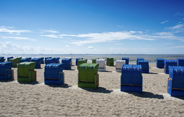 Wall Mural - Strandkörbe am Strand in Föhr 2