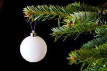 Plain Blank White Christmas Tree Bauble