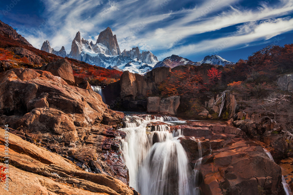 Beautiful view with waterfall and Fitz Roy mountain. Patagonia, Argentina - obrazy, fototapety, plakaty 