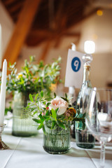 table arrangement at a wedding