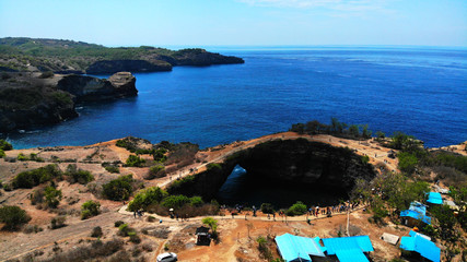 Wall Mural - View of the bay of Nusa Penida Island, popular as Broken Beach, Bali.