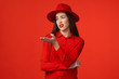 © SHOTPRIME STUDIO - portrait of young woman in a hat