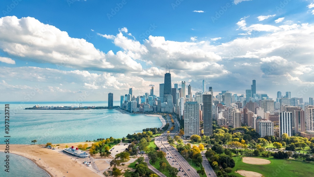 Chicago skyline aerial drone view from above, lake Michigan and city of Chicago downtown skyscrapers cityscape bird's view from Lincoln park, Illinois, USA - obrazy, fototapety, plakaty 