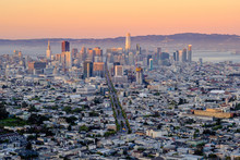 Skyline of San Francscio View from Twin Peaks at sunset