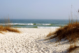 Fototapeta Perspektywa 3d - Sand and surf, the pure white beaches of Florida's emerald coast.