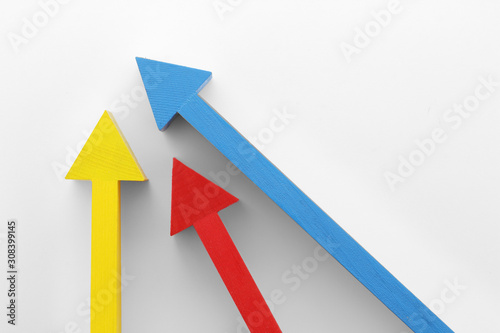 景気の上昇と下降の棒グラフと矢印 Buy This Stock Photo And Explore Similar Images At Adobe Stock Adobe Stock 景気の上昇と下降の棒グラフと矢印 Buy This Stock Photo And Explore Similar Images At Adobe Stock Adobe Stock
