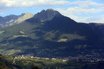 Tourist numbers increasing in the South Tyrol as season proves good near Schenna