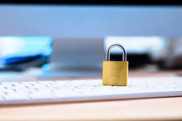 Canvas Print - lock in computer keyboard