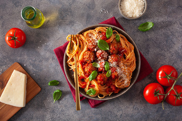 Wall Mural - spaghetti with meatballs and tomato sauce, italian pasta