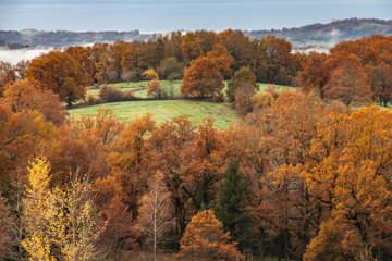 Poster - Allassac (Corrèze, France) - Vue automnale