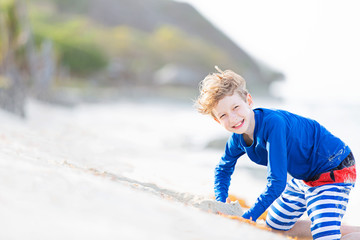 Canvas Print - boy at the beach