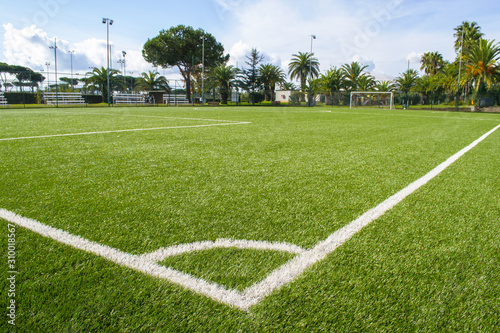 campo da calcio in un centro sportivo