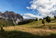 Südtiroler Alpen - Blick auf die Puez-Gruppe mit dem Mont de Stevia im Naturpark Puez Geisler
