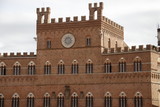 Fototapeta Londyn - Classic architecture in Sienna, Italy