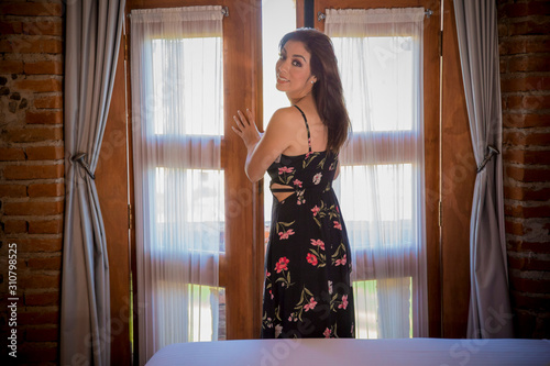 girl opening the dress