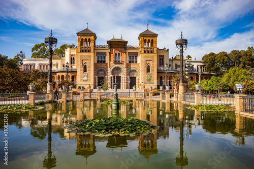 Fotomural Plaza America and Museum of Popular Arts and Traditions of Sevilla