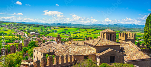 Fotografía Gradara medieval village view from castle, Pesaro and Urbino, Marche region, Ita