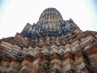 Wall Mural - Old Chedi, Chaiwatthanaram Temple, Ayutthaya, Thailand