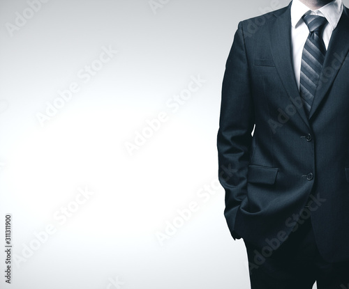 Fotografía Businessman in black suit
