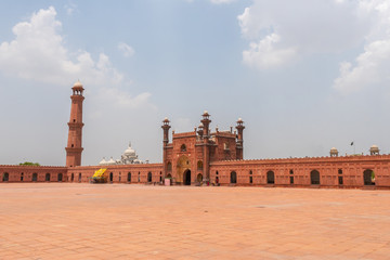 Wall Mural - Lahore Badshahi Mosque 172