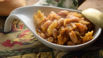 Wall Mural - Insalata di cavolo verza e fagioli ft9112_0114 Warm salad of cabbage and beans