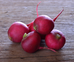 Fresh Radish on wooden