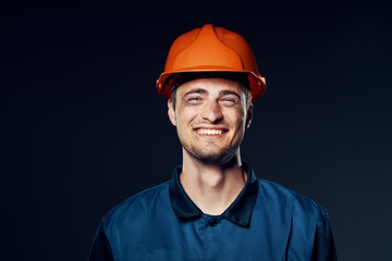 Wall Mural - portrait of construction worker