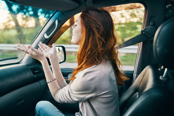 Wall Mural - woman driving a car