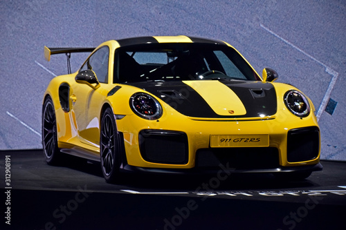 Fotografía FRANKFURT, GERMANY - SEP 23, 2017: Porsche 911 GT2 RS