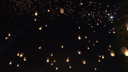 Wall Mural - Lantern festival of Thailand thousand of floating balloon