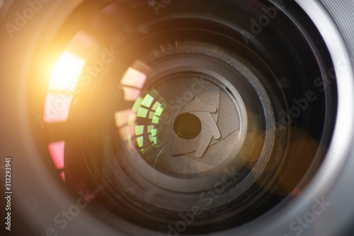 Fotografía Camera lens with lense reflections