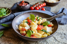 Gnocchi Pasta Salad With Fresh And Steamed Spinach, Sun Dried Tomatoes And Parmesan Cheese