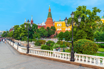 Wall Mural - View on Kremlin from Manezhnaya square, Moscow, Russia